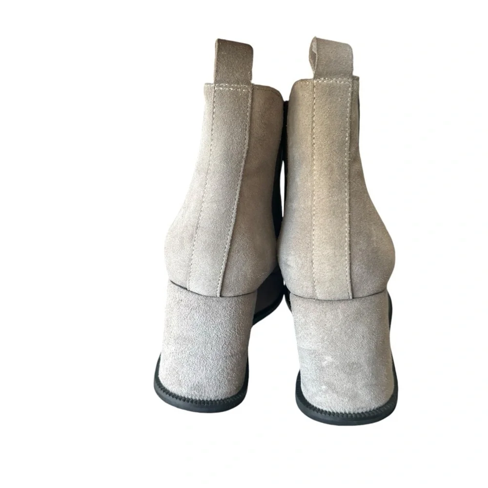 Jeffrey Campbell - Grey Suede Platform Boots Sz 7